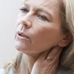 Co na uderzenia gorąca w menopauzie? Skuteczne sposoby i ulga!