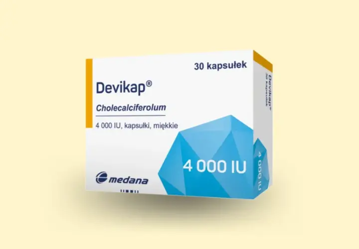 Opakowanie leku Devikap, zawierające 30 kapsułek miękkich z cholekalcyferolem 4000 IU.