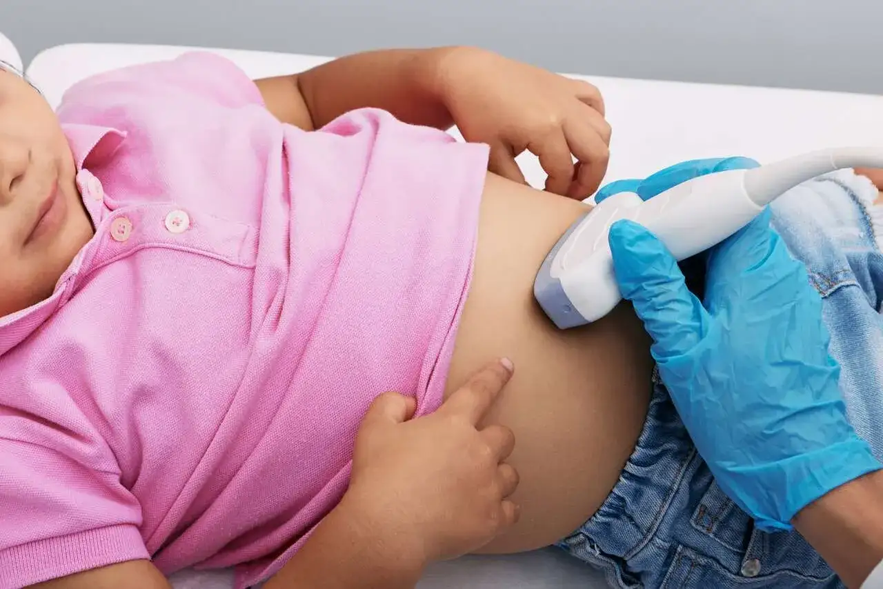 USG jamy brzusznej dziecka urologia